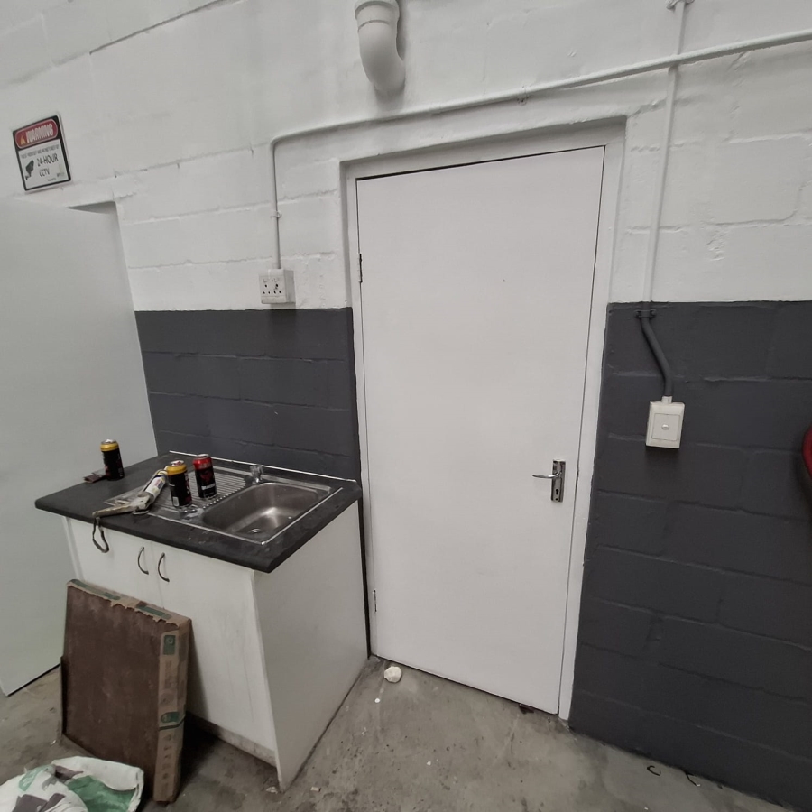 To Let commercial Property for Rent in Stikland Western Cape